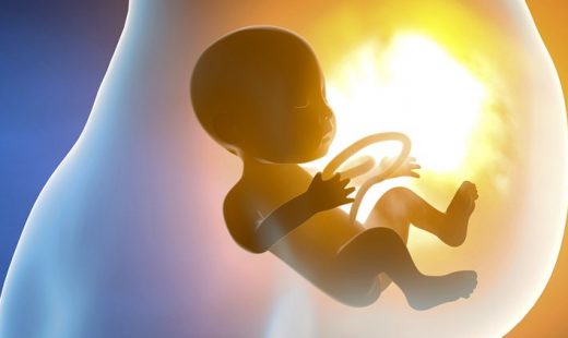Mang thai khi mắc covid ảnh hưởng sinh non